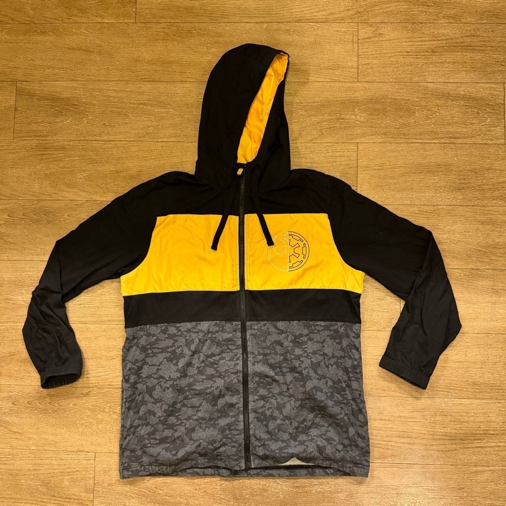 Disney Star Wars Black and Yellow Jacket men size large